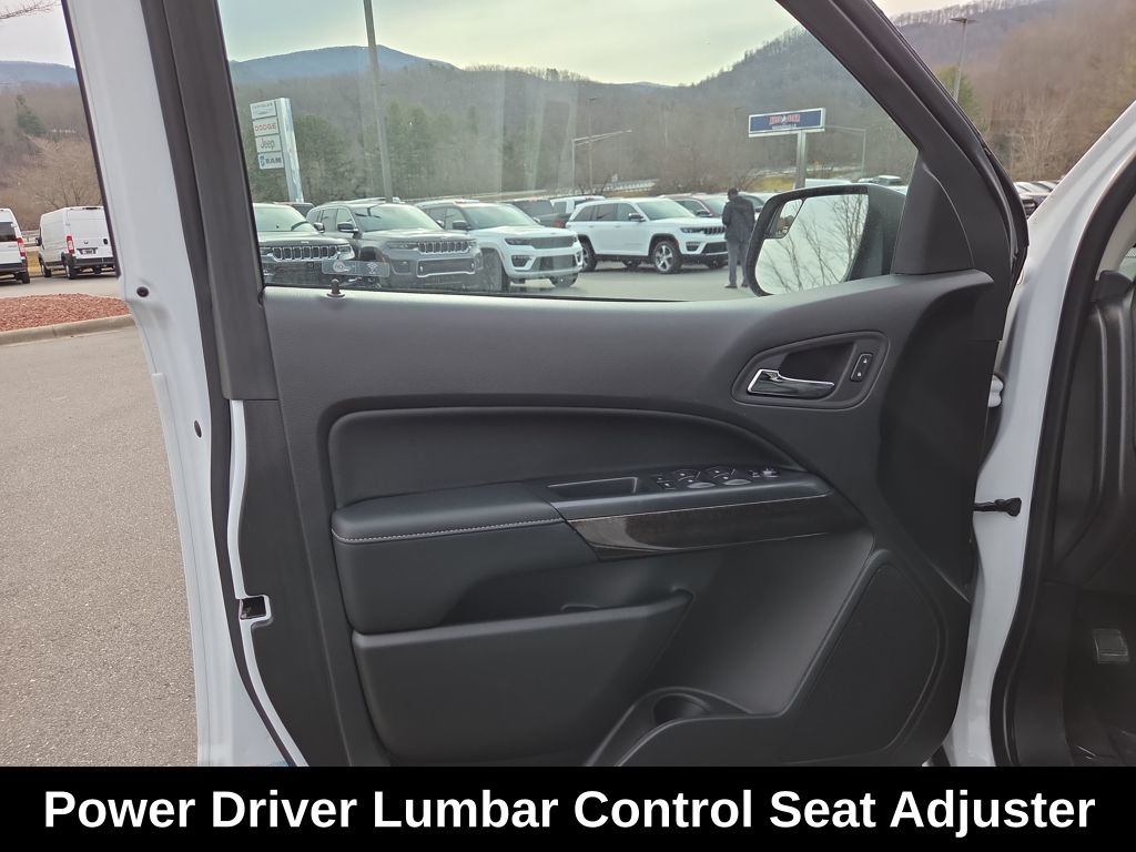 used 2022 GMC Canyon car, priced at $30,300