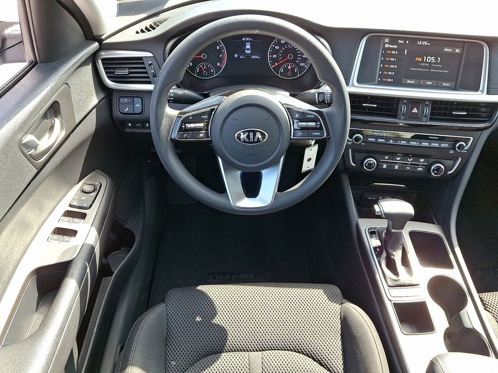 2020 Kia Optima LX - 11