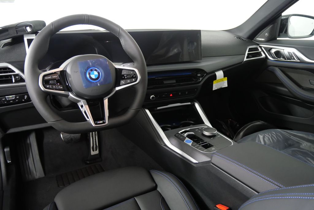 2025 BMW i4 eDrive40 31
