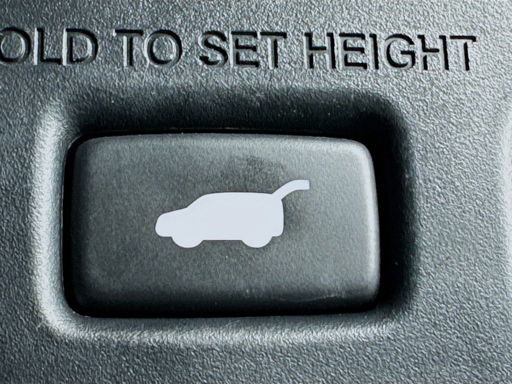 Used Car 2025 Honda Pilot  Ex-l For Sale Under $40,000 In Austin, Texas