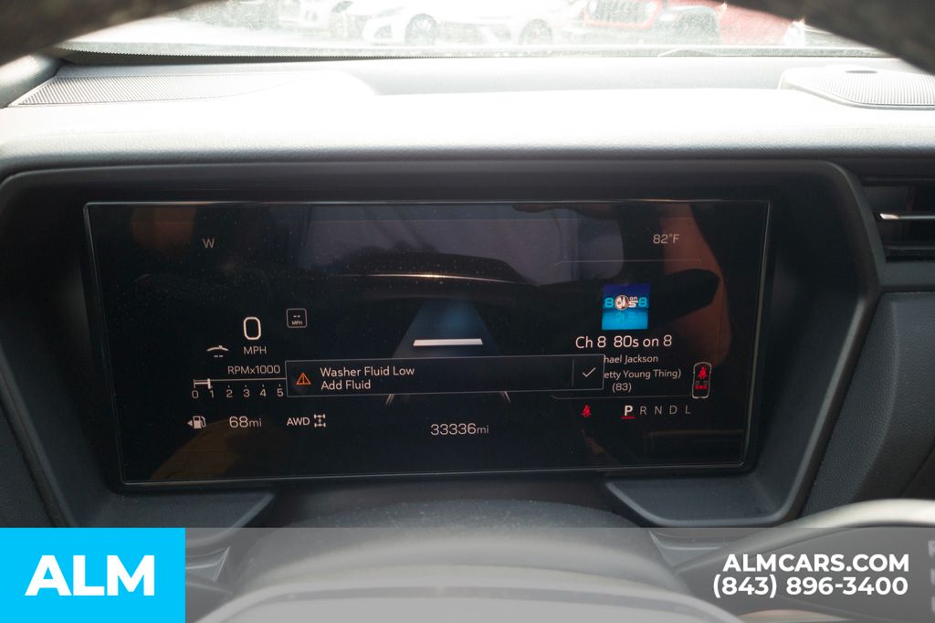 Used 2025 White GMC Elevation image 15