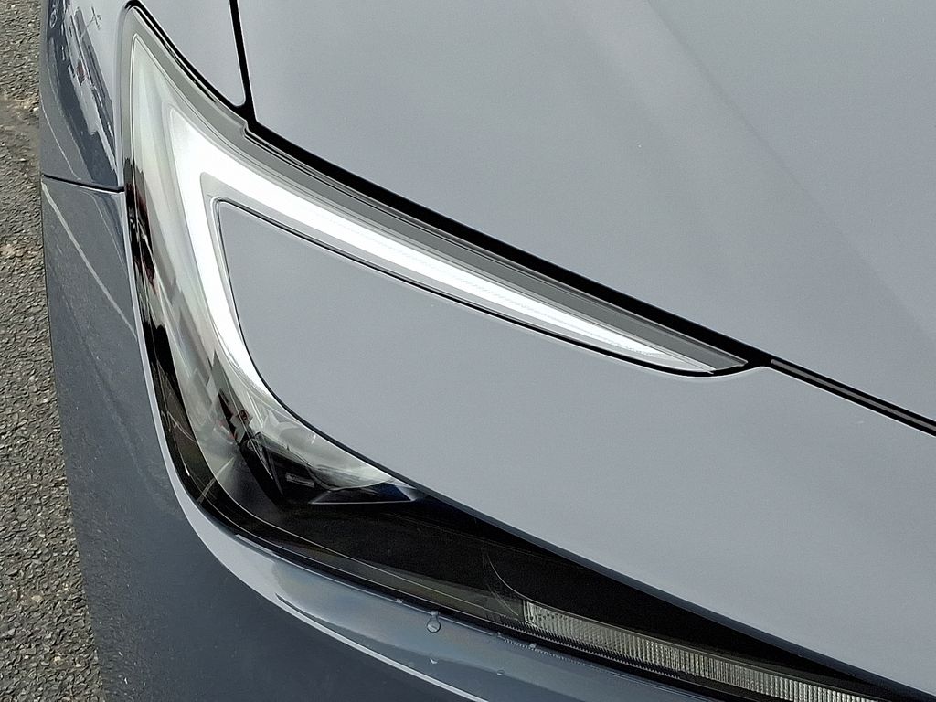 Thumbnail: 2025 Toyota Prius - 9