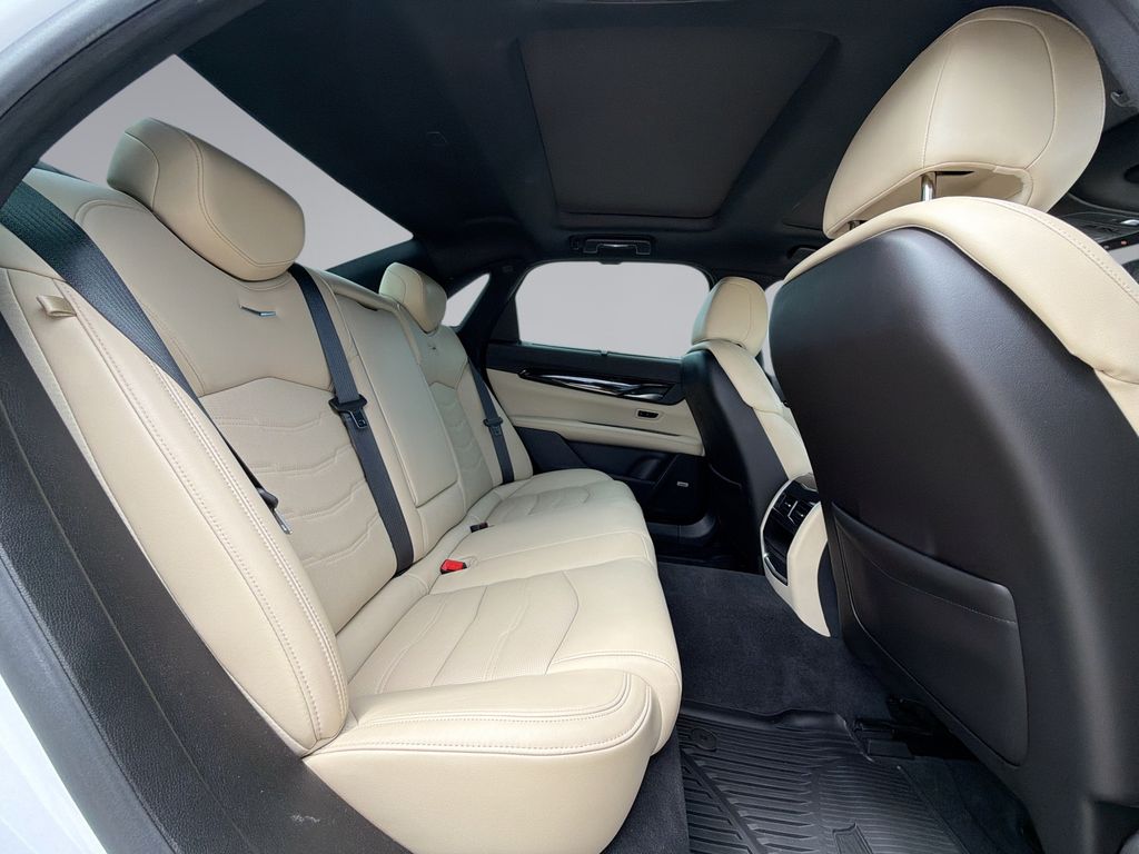 Thumbnail: 2019 Cadillac CT6 - 17