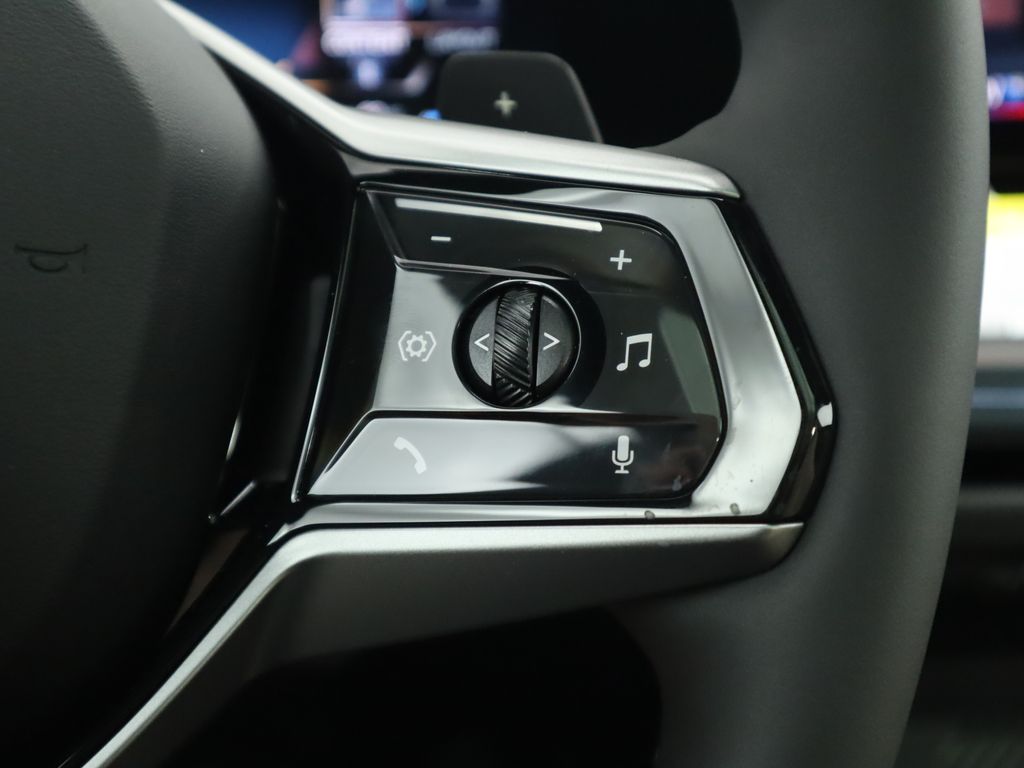 Thumbnail: 2026 BMW X3 - 13