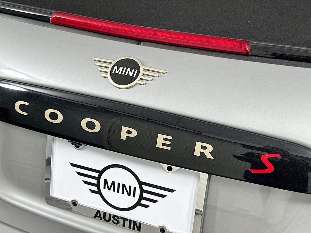 Thumbnail: 2025 MINI Cooper Convertible - 21