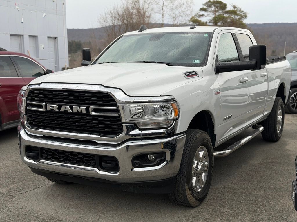 2022 RAM 2500 Big Horn Crew Cab 4WD