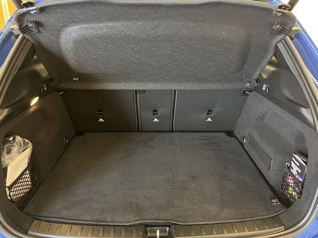 Thumbnail: 2025 Mercedes-Benz GLA - 26