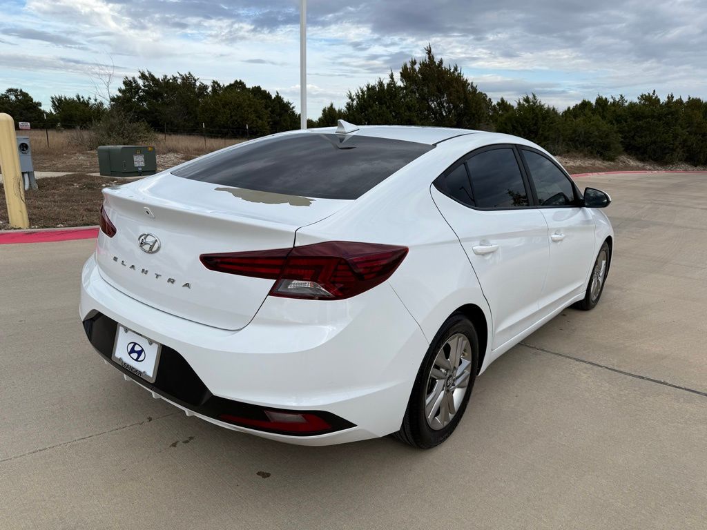 Thumbnail: 2019 Hyundai Elantra - 5