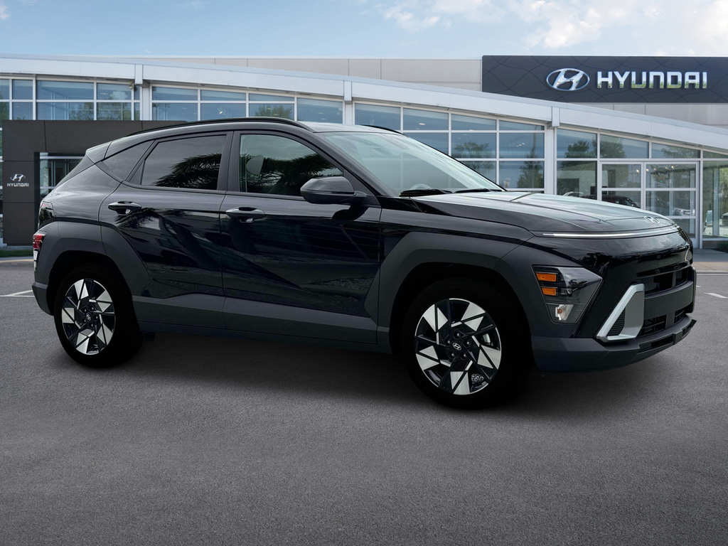 2025 Hyundai Kona SEL 10