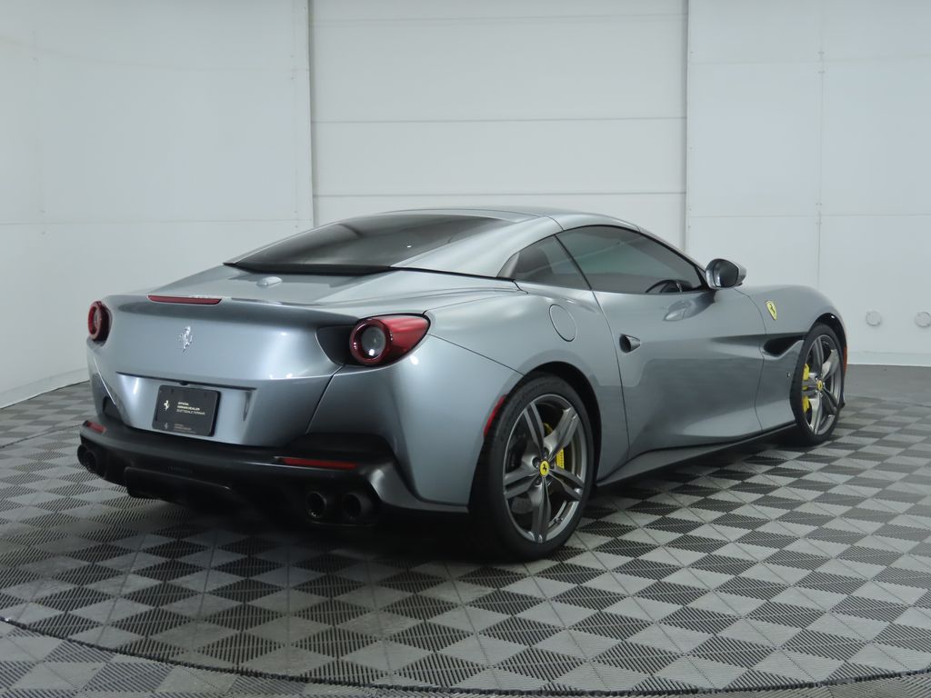 2019 Ferrari Portofino  13