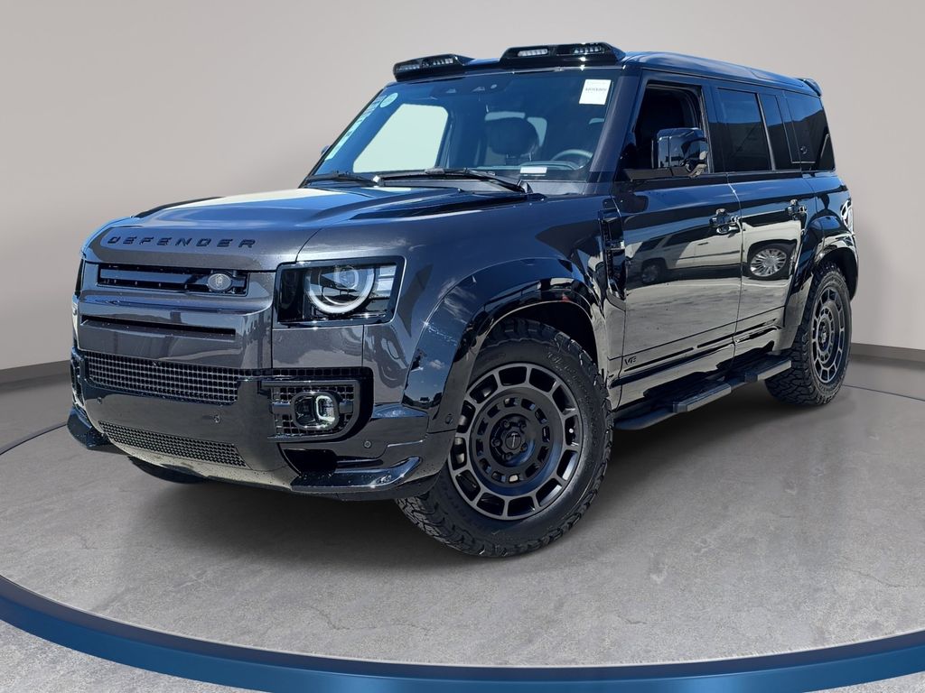 【最終値下げ】LAND ROVER DEFENDERステアリング New 2026 Land Rover Defender 110 V8 Custom Urban Build & OCTA