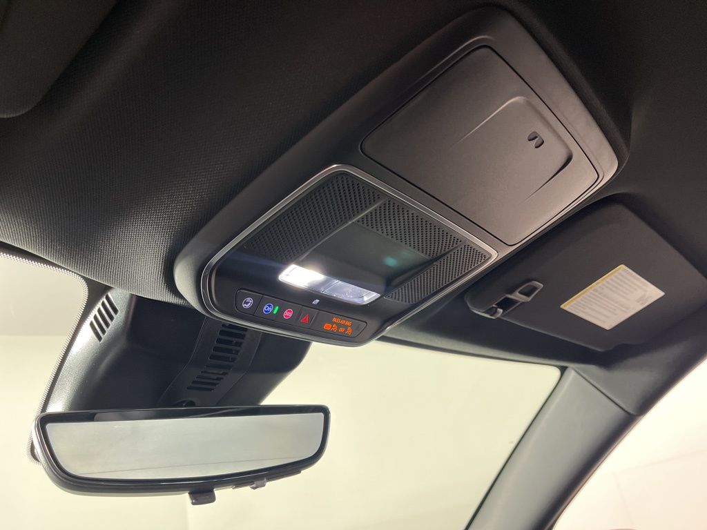 Thumbnail: 2026 Chevrolet Traverse - 32