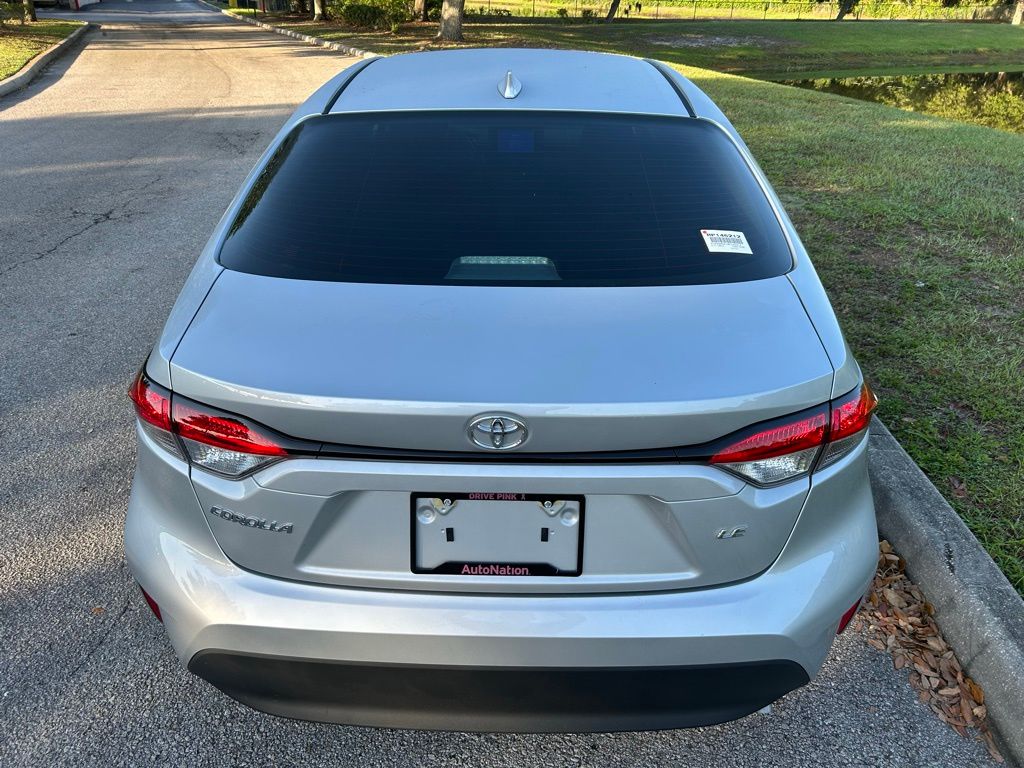 2024 Toyota Corolla LE 4