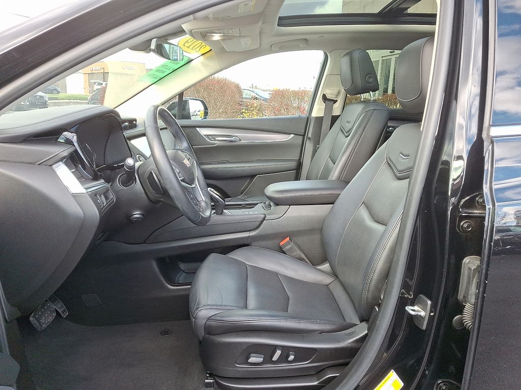 Thumbnail: 2019 Cadillac XT5 - 14