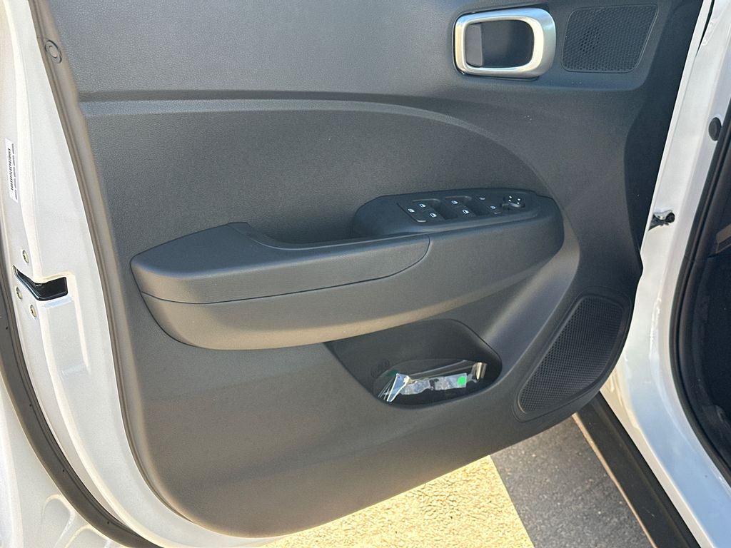 New 2026 White Hyundai SEL image 11