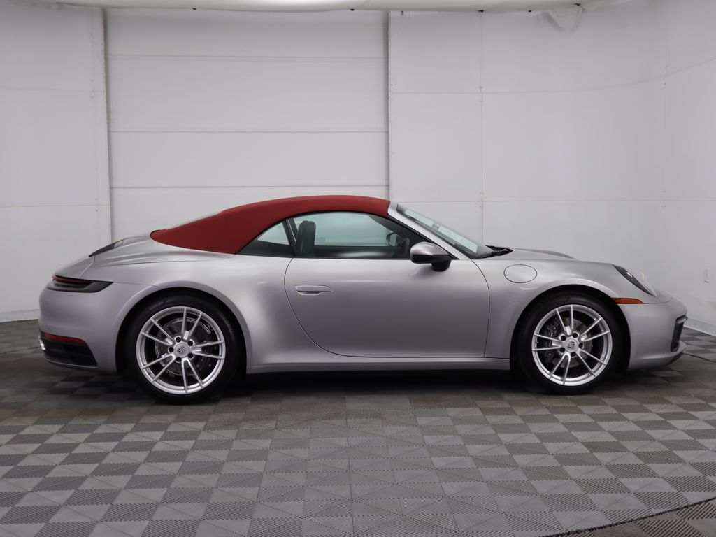 2023 Porsche 911 Carrera 12