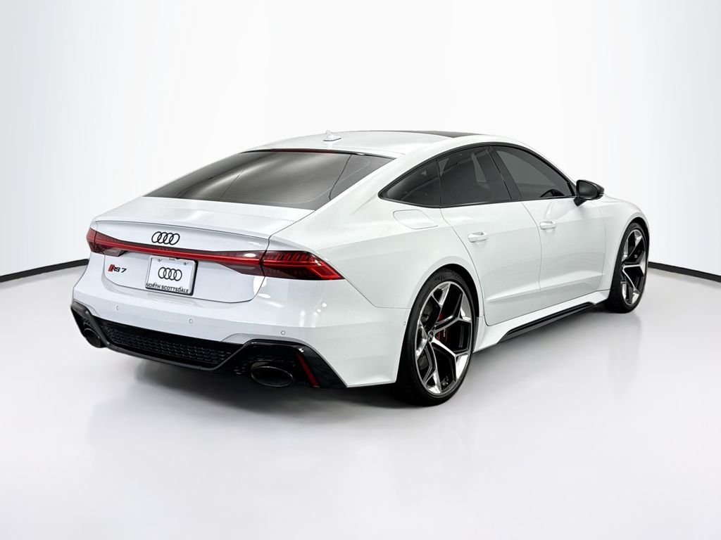 Thumbnail: 2024 Audi RS 7 - 5