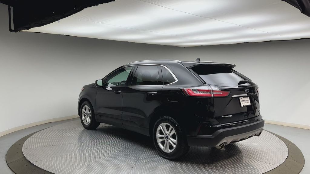 Thumbnail: 2019 Ford Edge - 4