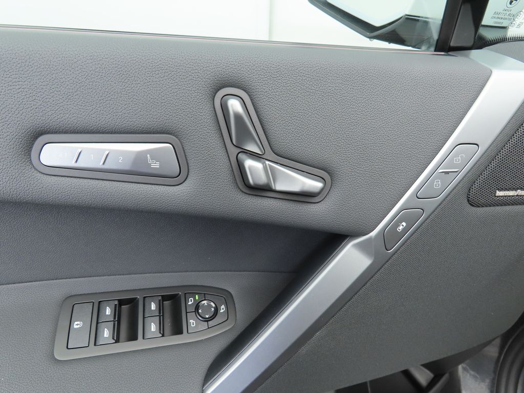 Thumbnail: 2026 BMW iX - 23