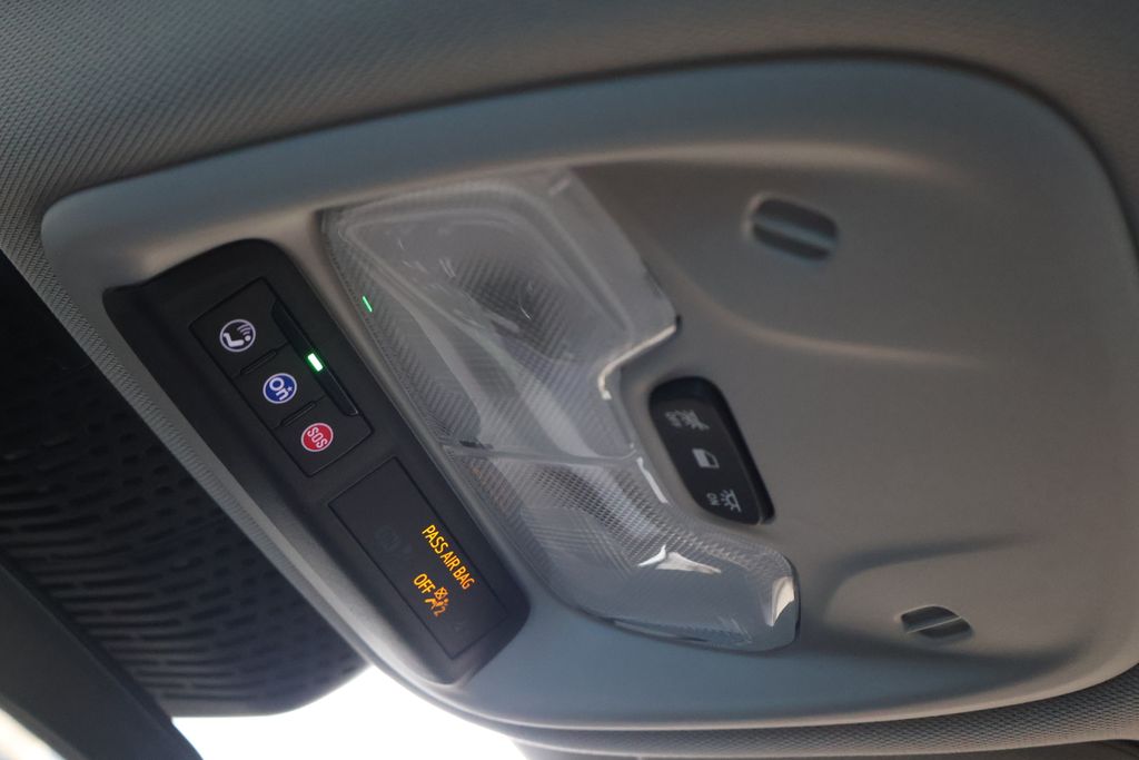 Thumbnail: 2027 Chevrolet Bolt EV - 29