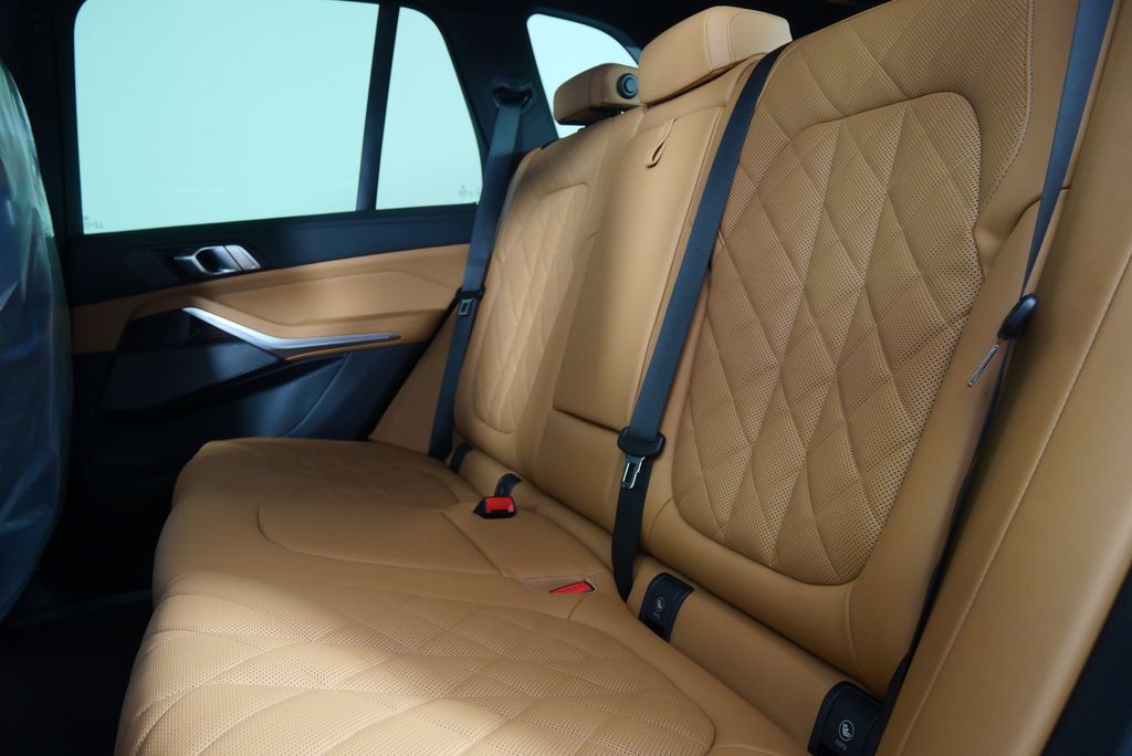 2026 BMW X5 xDrive40i 16