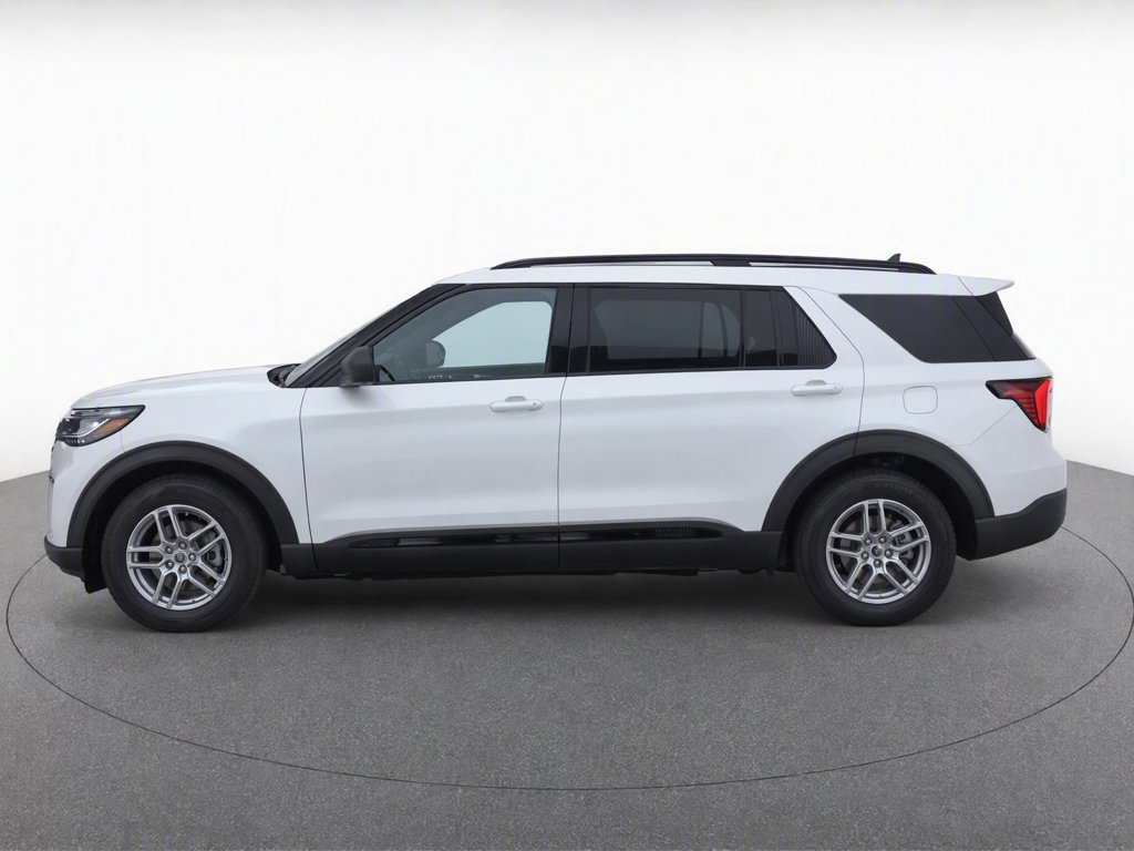 New 2026 Space White Metallic Ford Active image 7