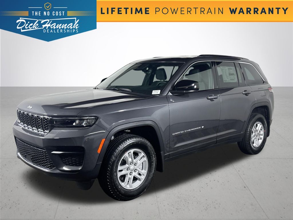 2025 Jeep Grand Cherokee Laredo