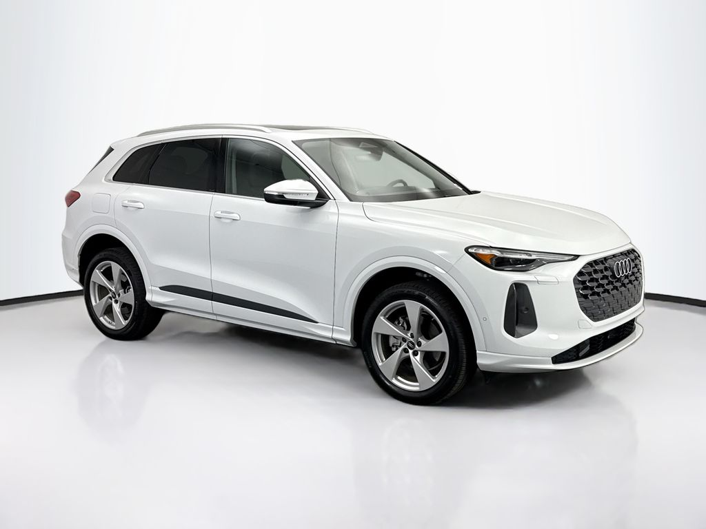 Thumbnail: 2025 Audi Q5 - 3