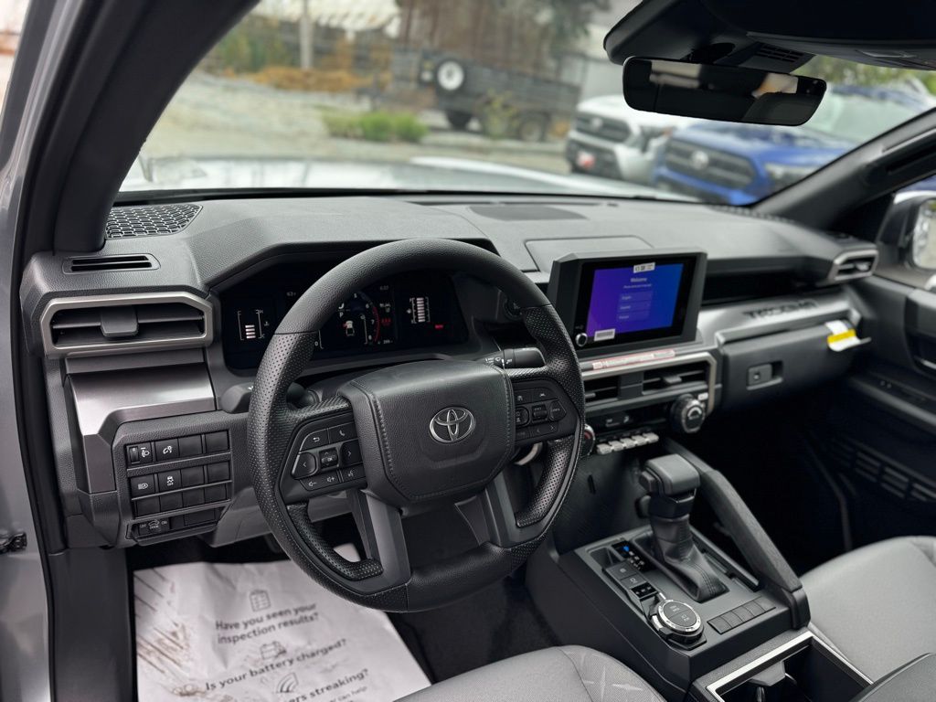 2025 Toyota Tacoma SR5 Double Cab photo 5