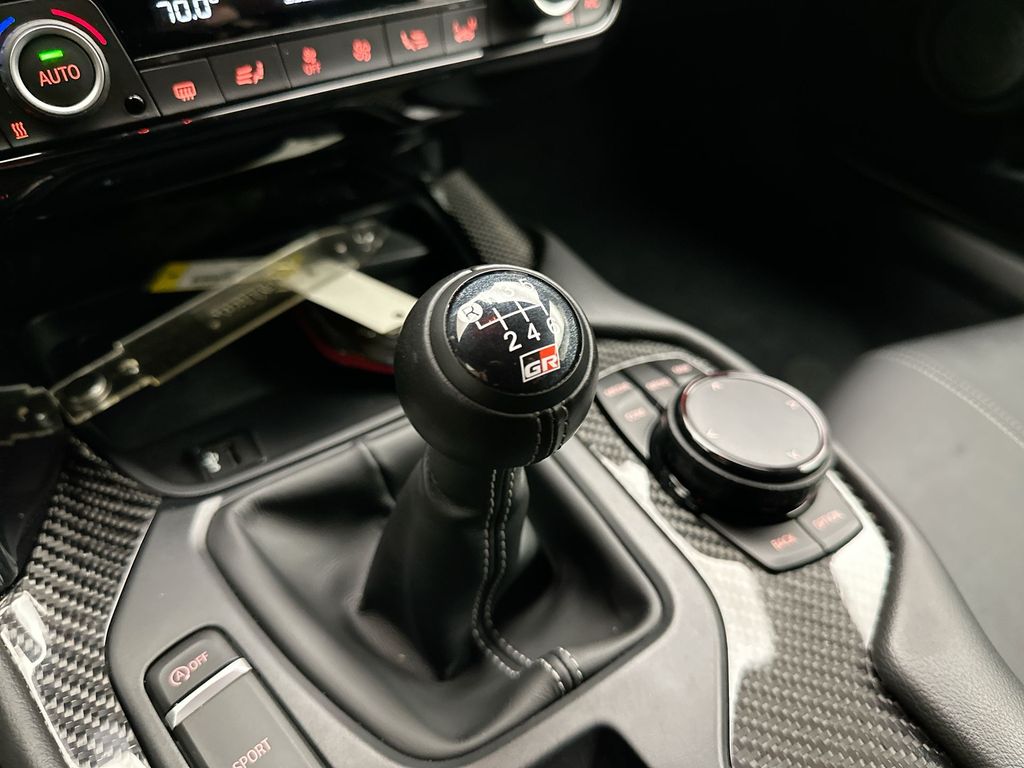 Thumbnail: 2024 Toyota GR Supra - 10