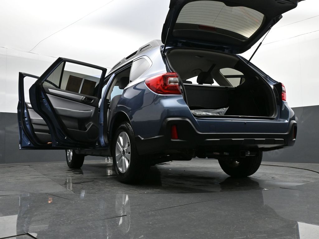 2018 Subaru Outback 2.5i