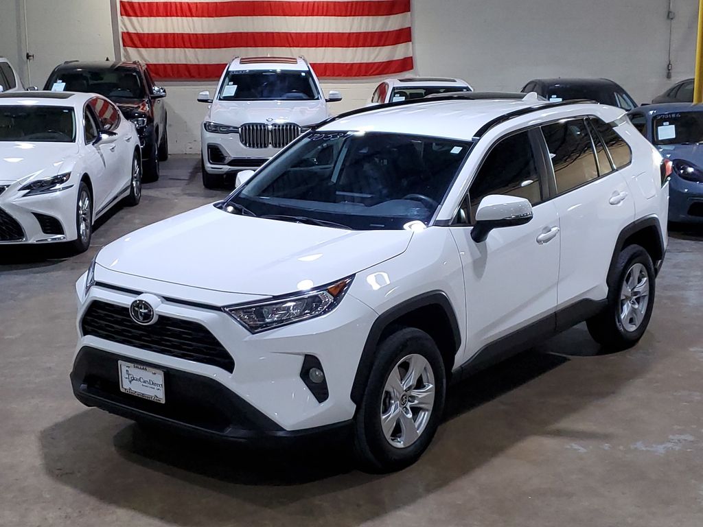 2021 Toyota RAV4 XLE 34