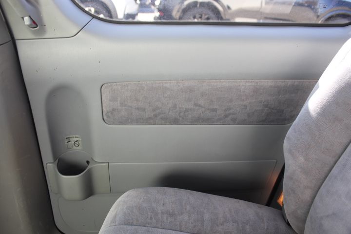 Used Car 2002 Toyota Sienna  For Sale Under $10,000 In Georgetown, Texas