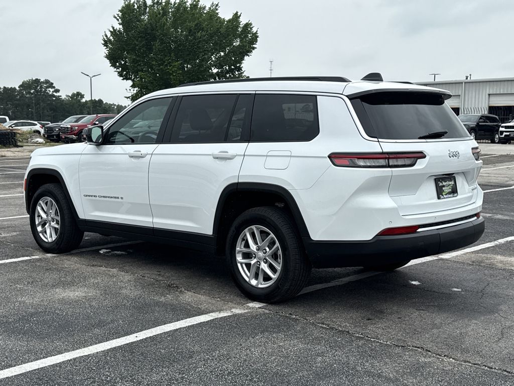 2025 Jeep Grand Cherokee L Laredo White at Classic Elite Chevrolet Sugar Land