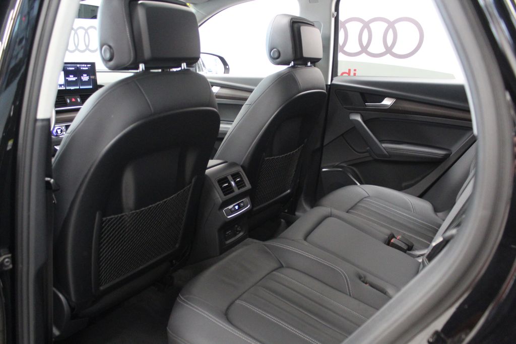 Thumbnail: 2022 Audi Q5 - 28