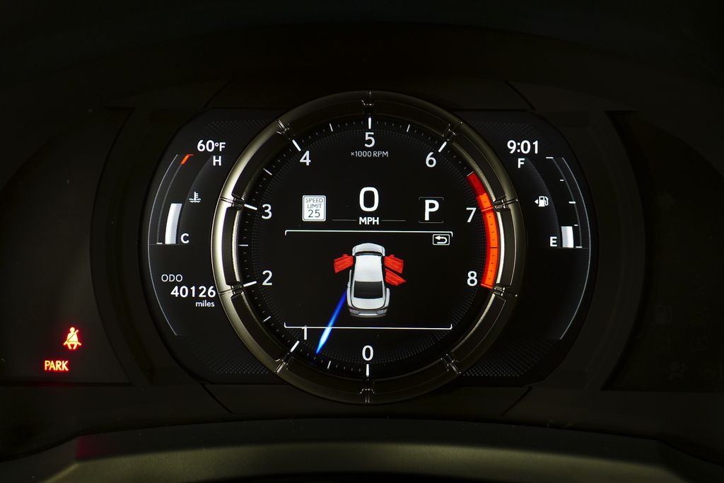 2022 Lexus IS 350 29