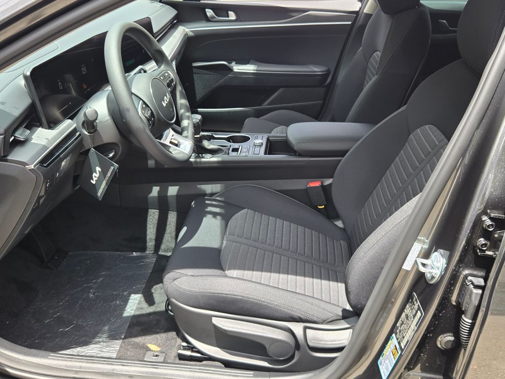 2026 Kia K5 - $27,121