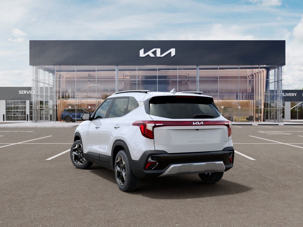 New 2026 White Kia EX image 4