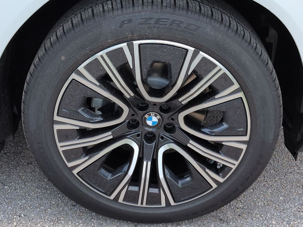 New 2026 White BMW 30 xDrive image 11
