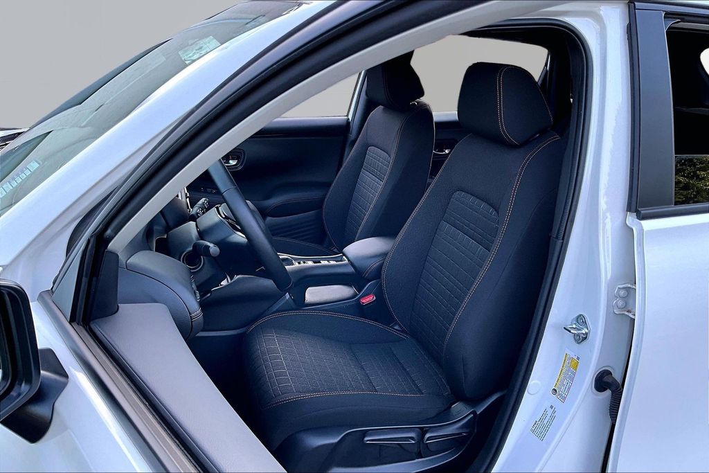 2025 Honda HR-V Sport - Photo 14
