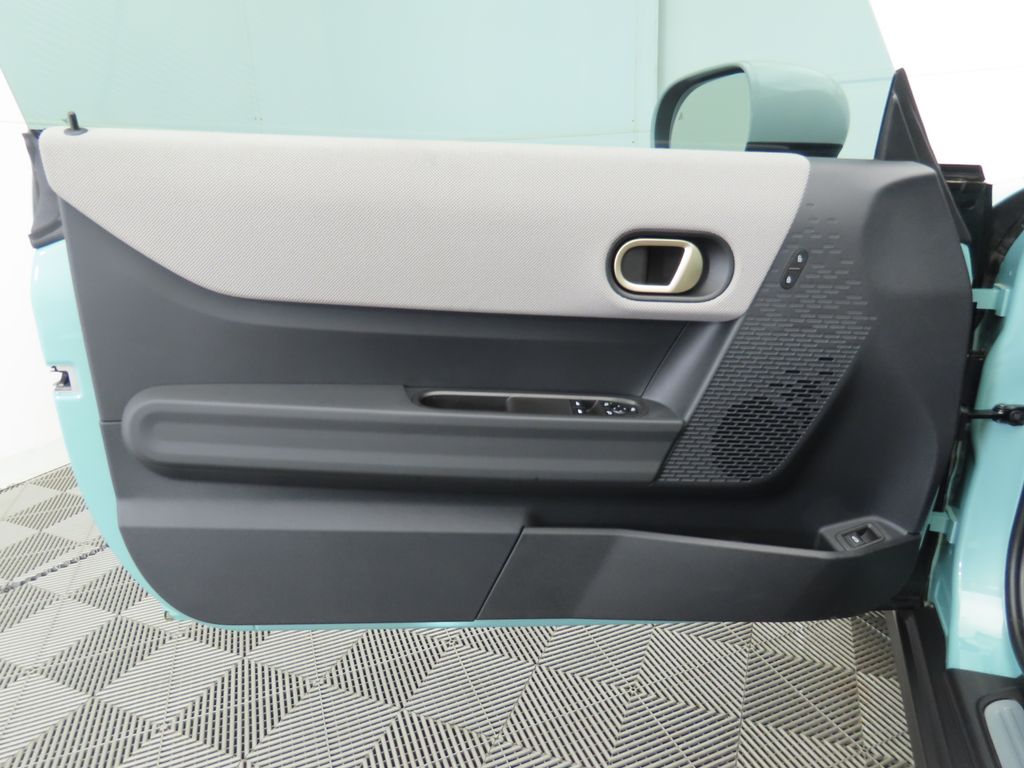 2025 MINI Cooper Hardtop 2 Door 26