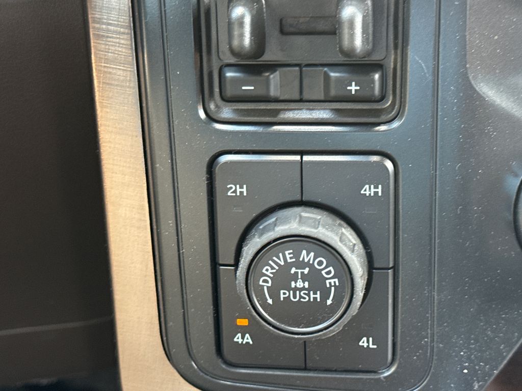 New 2026 White Ford King Ranch image 34