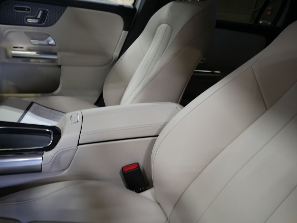 Thumbnail: 2026 Mercedes-Benz GLA - 19