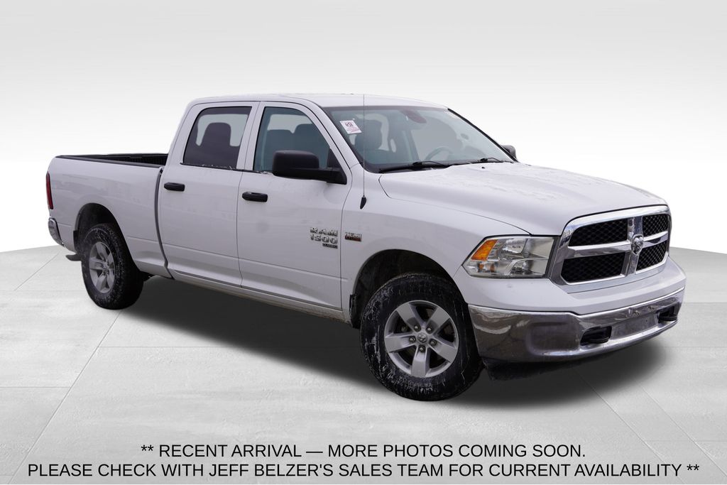 2022 RAM 1500 Classic SLT Crew Cab 4WD