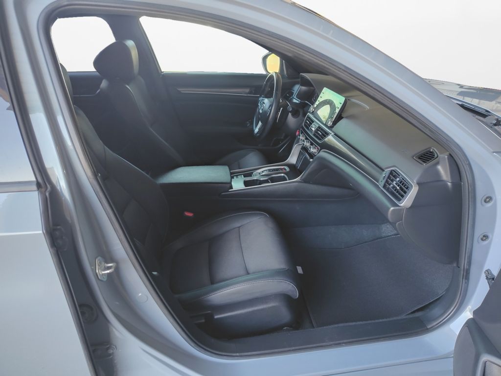 Used Car 2021 Honda Accord  Sport 2.0t For Sale Under $25,000 In Austin, Texas