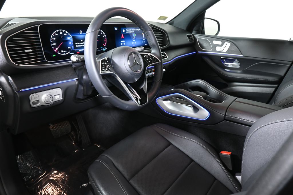 Thumbnail: 2026 Mercedes-Benz GLE - 14