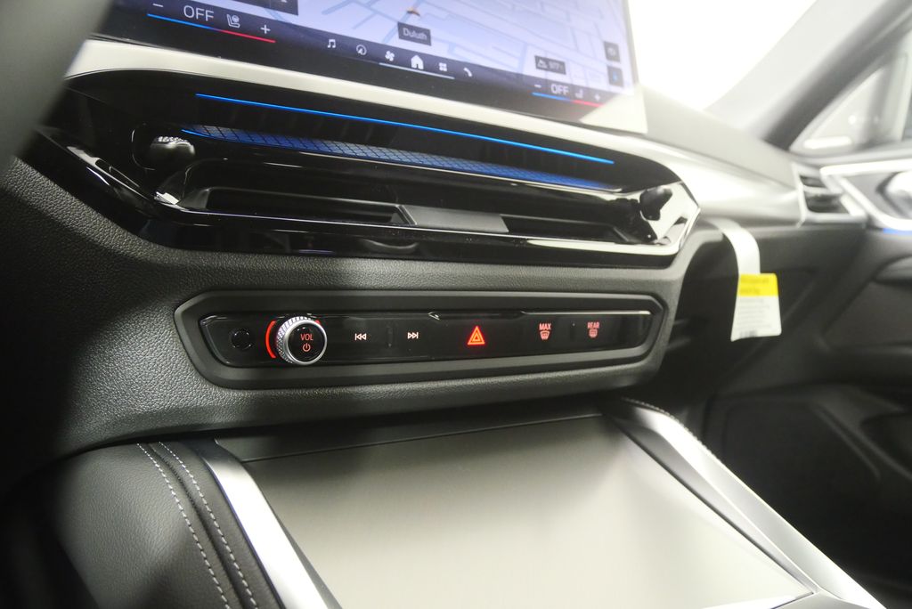 Thumbnail: 2026 BMW i4 - 20