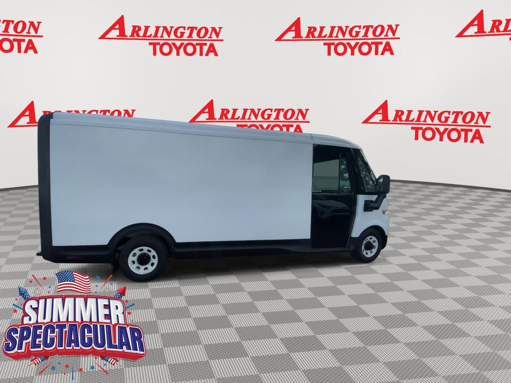 Used 2024 Brightdrop Zevo 600 Van