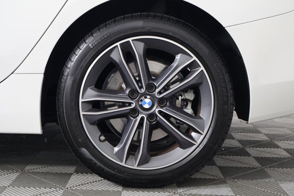 Thumbnail: 2023 BMW 2 Series - 16