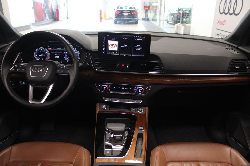 Thumbnail: 2023 Audi Q5 - 10